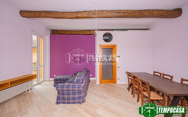 appartamento in vendita a Pavia in zona Centro Città
