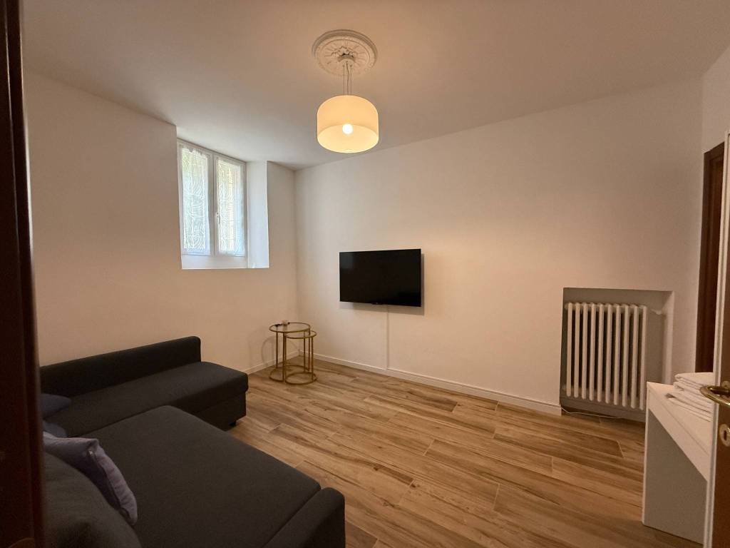 appartamento in vendita a Pavia in zona Centro Città
