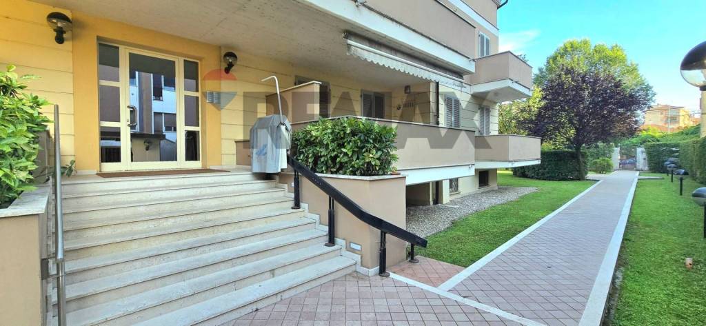 appartamento in vendita a Pavia in zona Stazione
