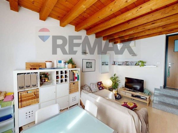 appartamento in vendita a Pavia in zona Centro Città