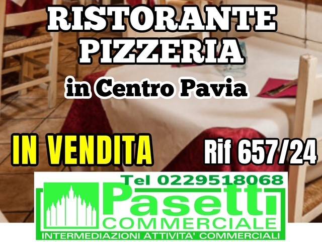 negozio in vendita a Pavia in zona Pompieri