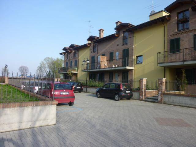 appartamento in vendita a Pavia in zona Città Giardino
