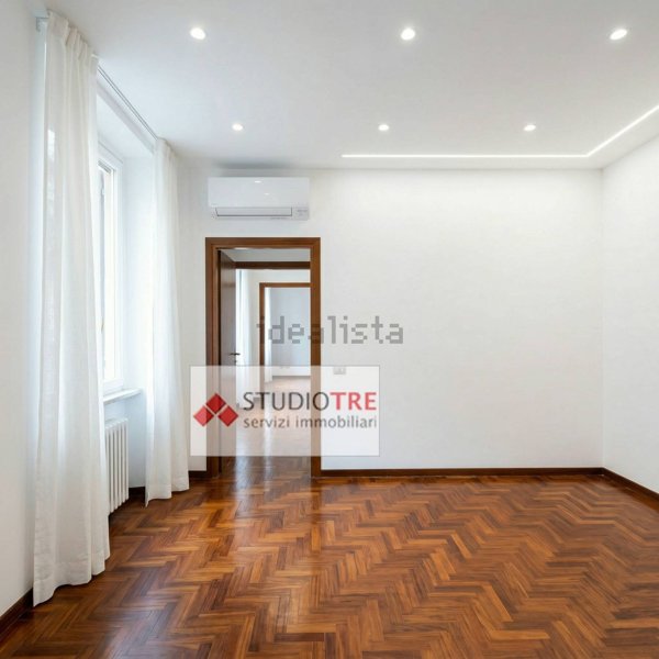 appartamento in vendita a Pavia in zona Centro Città