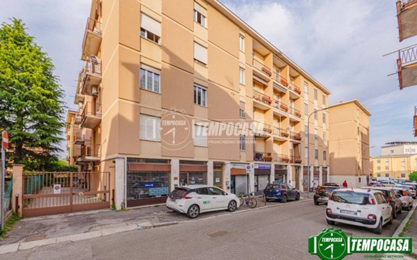 appartamento in vendita a Pavia in zona Città Giardino