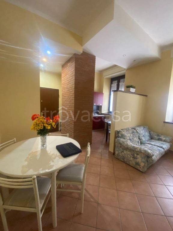 appartamento in vendita a Pavia in zona Centro Città