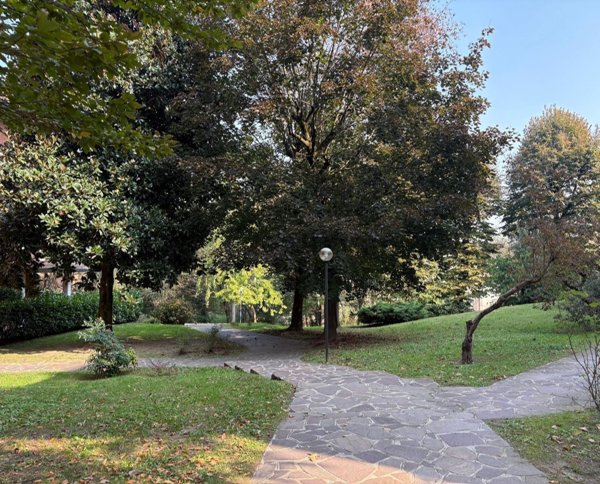 appartamento in vendita a Pavia in zona Città Giardino
