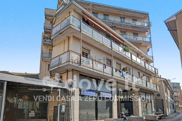 appartamento in vendita a Pavia in zona Stazione