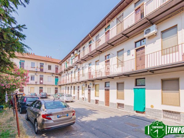 appartamento in vendita a Pavia in zona Pompieri