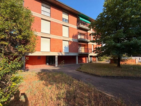 appartamento in vendita a Pavia in zona Policlinico