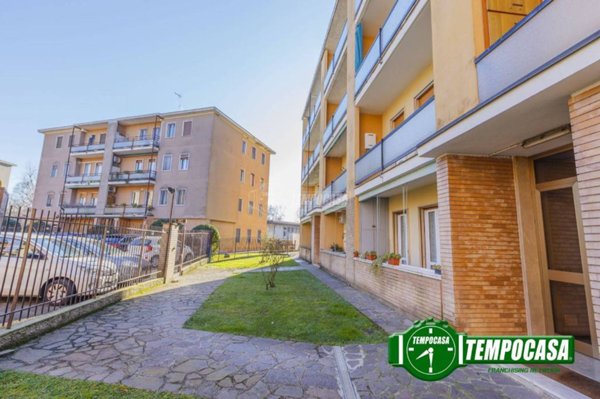 appartamento in vendita a Pavia in zona Stazione