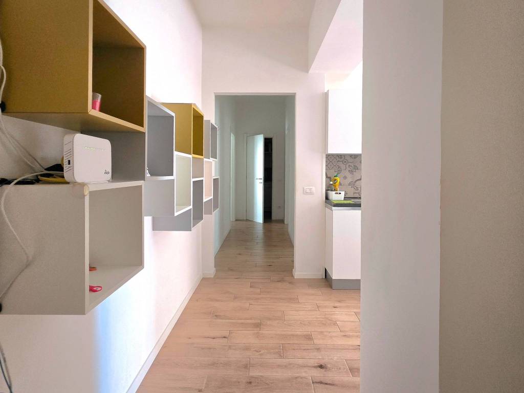 appartamento in vendita a Pavia in zona Pompieri