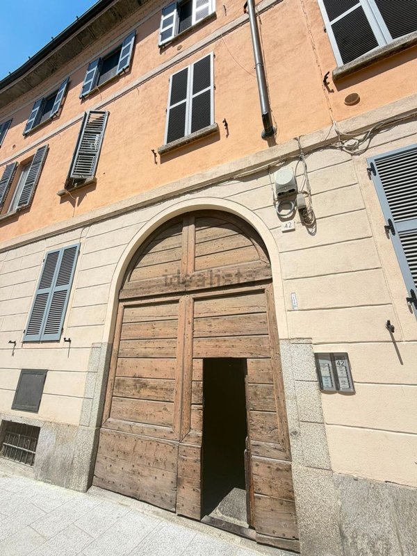 appartamento in vendita a Pavia in zona Centro Città