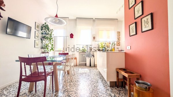 appartamento in vendita a Pavia in zona Viale Matteotti