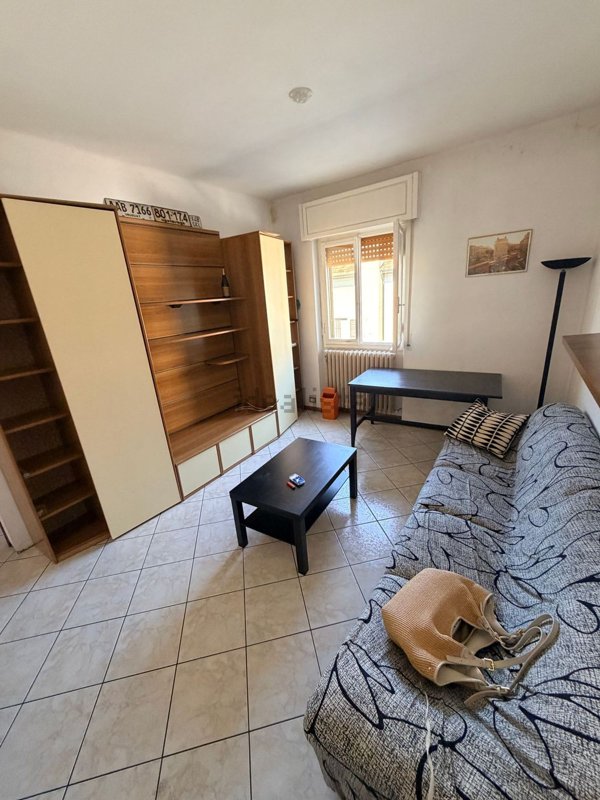 appartamento in vendita a Pavia in zona Città Giardino