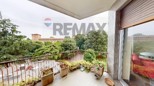 appartamento in vendita a Pavia in zona Centro Città