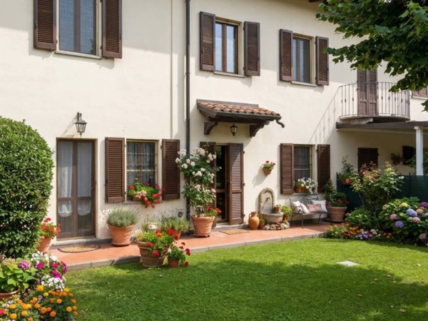casa indipendente in vendita a Pavia in zona Cassinino
