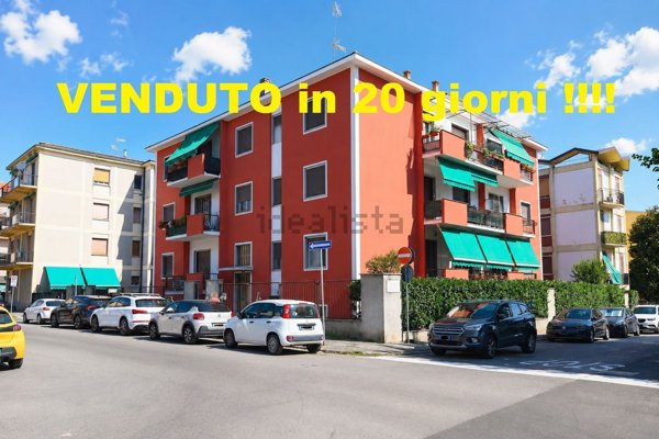 appartamento in vendita a Pavia in zona Torretta