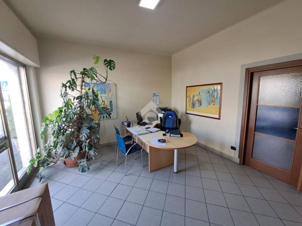 appartamento in vendita a Pavia in zona San Pietro