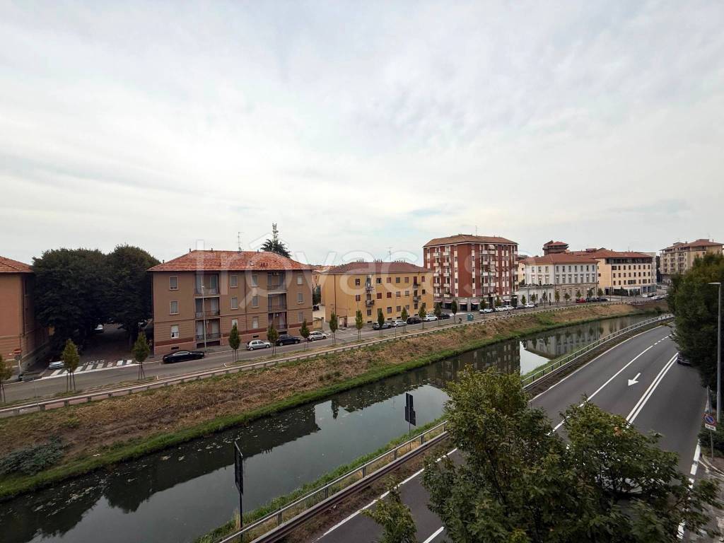 appartamento in vendita a Pavia in zona Centro Città