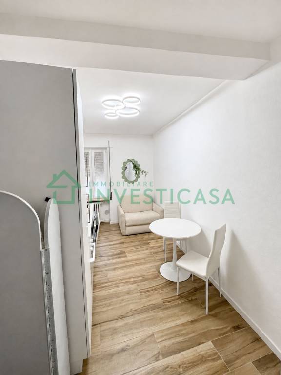 appartamento in vendita a Pavia in zona Centro Città