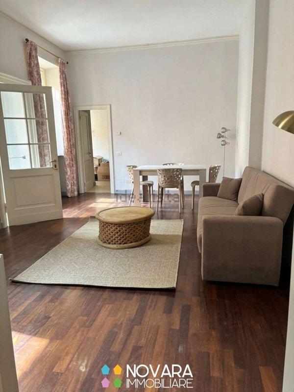 appartamento in vendita a Pavia in zona Centro Città