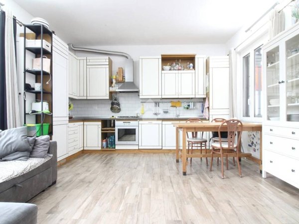 casa indipendente in vendita a Pavia in zona Campo Coni