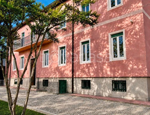 appartamento in vendita a Pavia in zona Stazione