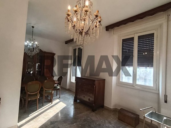 appartamento in vendita a Pavia in zona Centro Città
