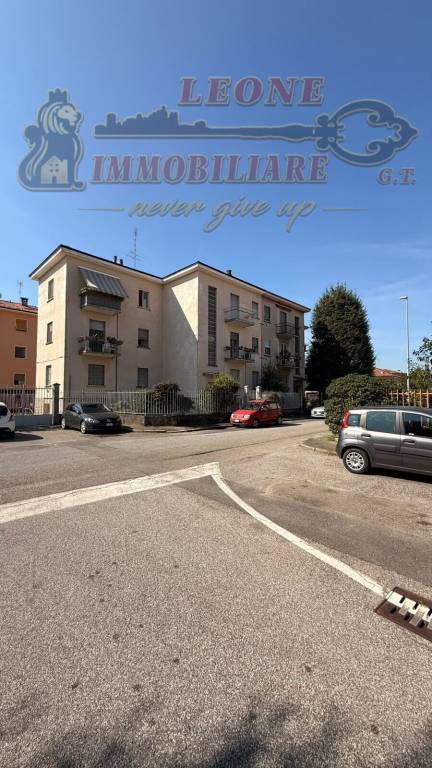 casa indipendente in vendita a Pavia in zona Mirabello