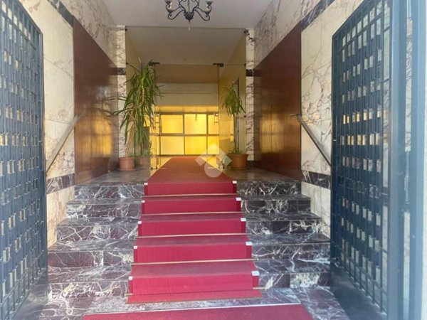 appartamento in vendita a Pavia in zona Centro Città