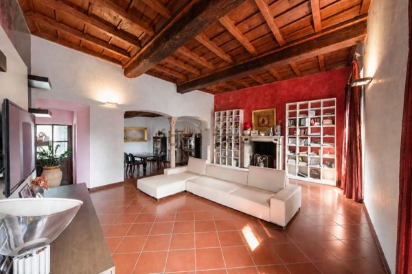 appartamento in vendita a Pavia in zona Centro Città