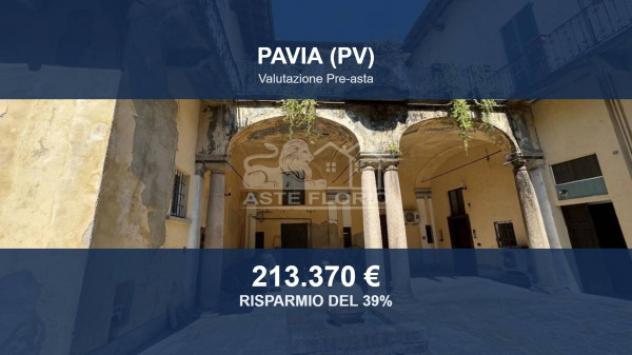 appartamento in vendita a Pavia in zona Centro Città