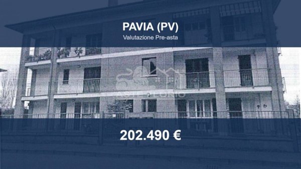 appartamento in vendita a Pavia in zona Campari