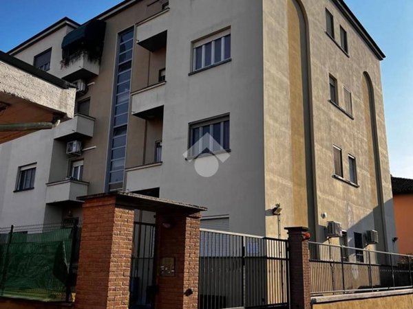 appartamento in vendita a Pavia in zona Centro Città