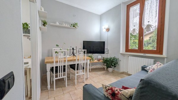 appartamento in vendita a Pavia in zona Borgo Ticino