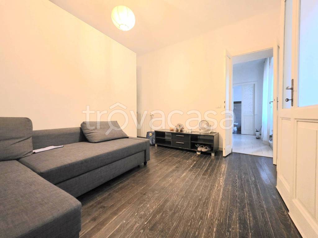 appartamento in vendita a Pavia in zona Centro Città