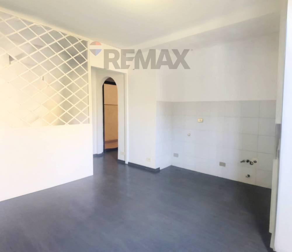 appartamento in vendita a Pavia in zona Centro Città