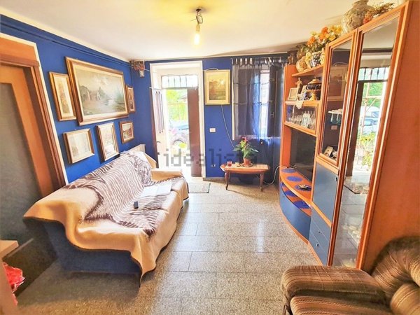 quadrivano in vendita a Pietra de' Giorgi