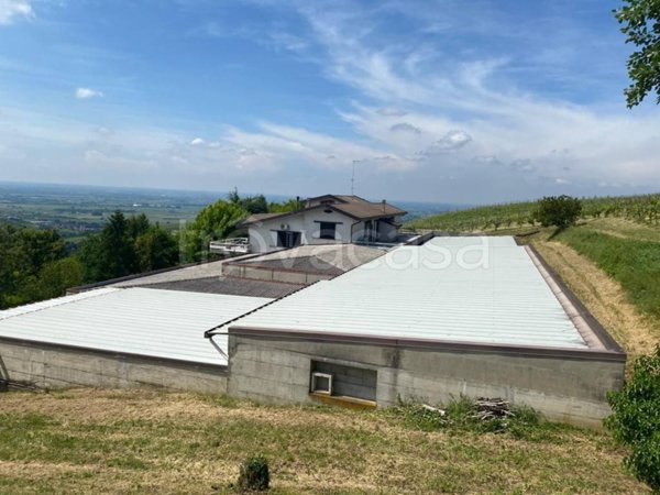 ufficio in vendita a Pietra de' Giorgi