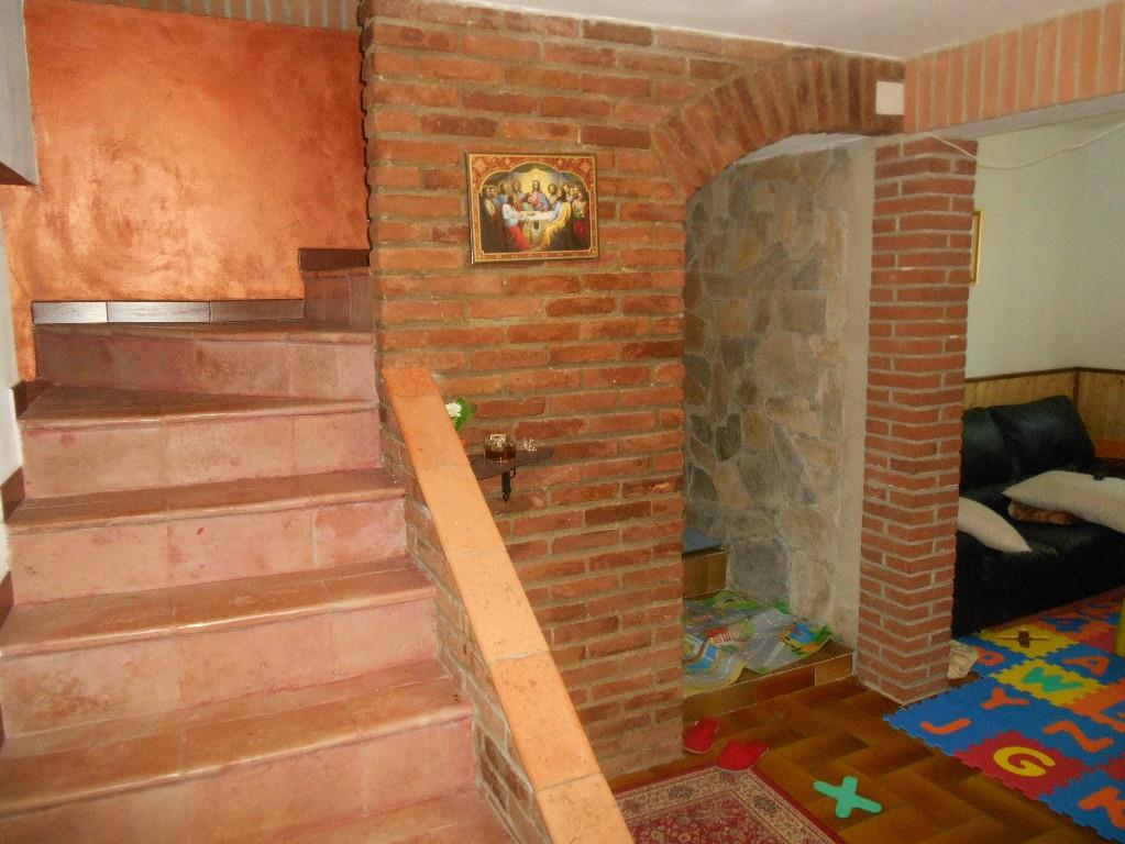 casa indipendente in vendita a Pietra de' Giorgi