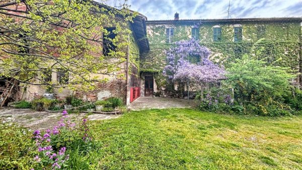 appartamento in vendita a Pietra de' Giorgi