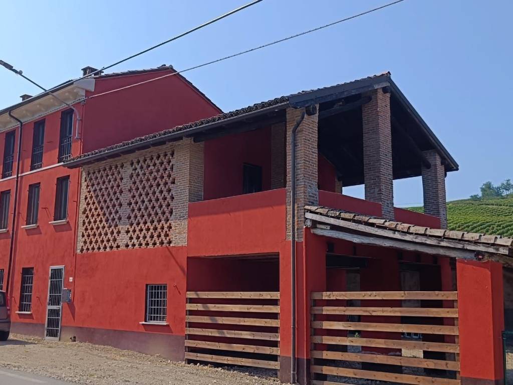 casa indipendente in vendita a Pietra de' Giorgi