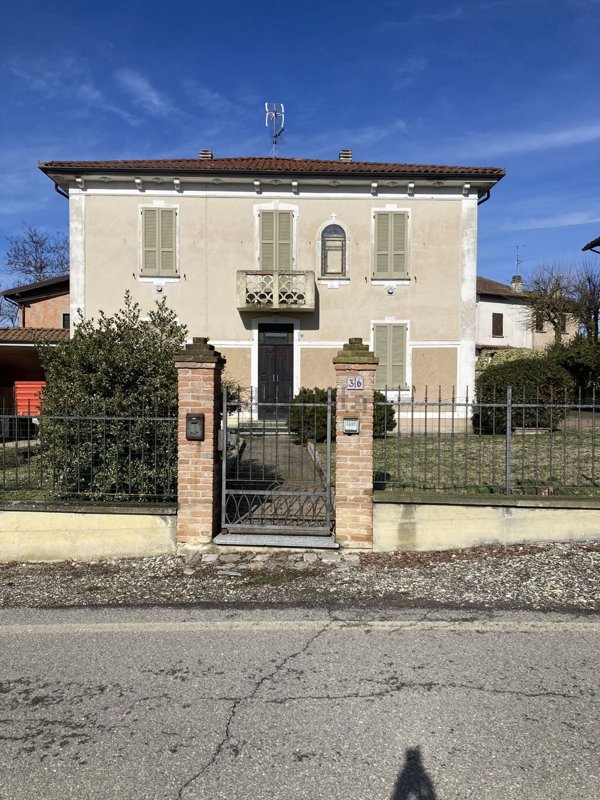 casa indipendente in vendita a Pietra de' Giorgi in zona Boffalora