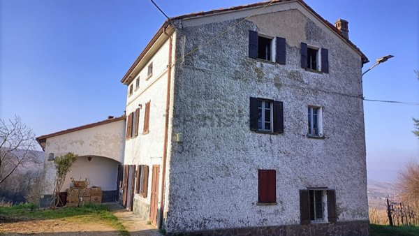 casale in vendita a Pietra de' Giorgi in zona Boffalora