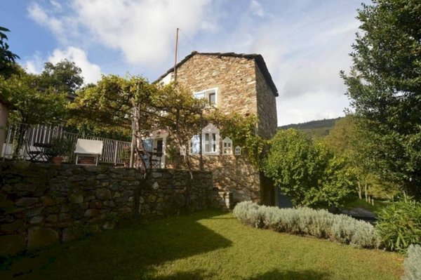 casa indipendente in vendita a Lessolo