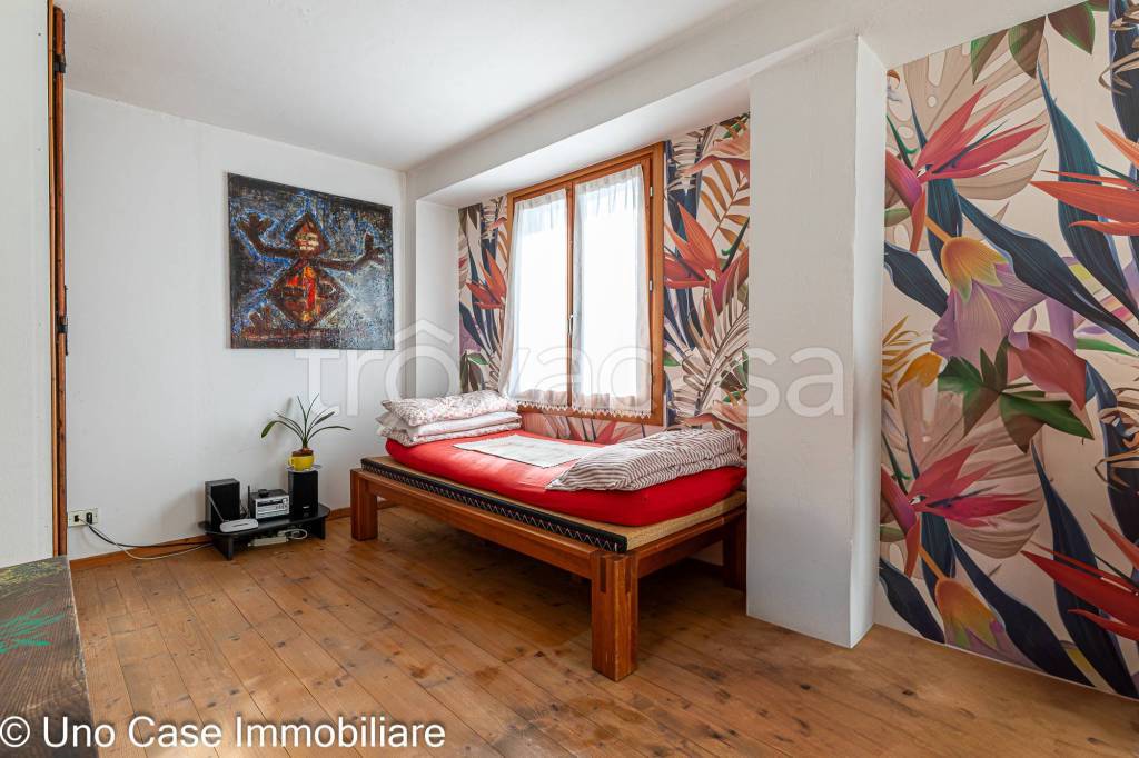 casa indipendente in vendita a Lessolo
