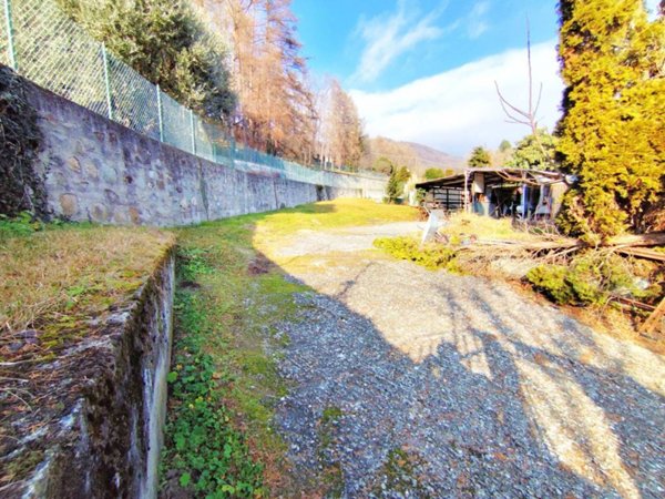 casa indipendente in vendita a Lessolo