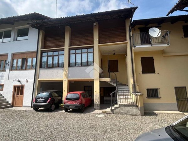 casa indipendente in vendita a Lessolo