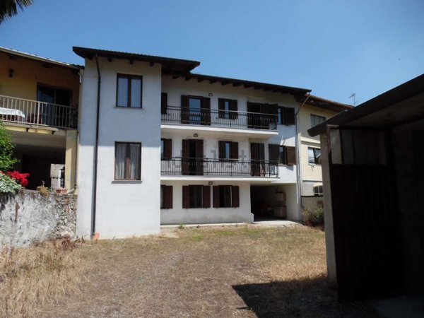 casale in vendita a Lessolo
