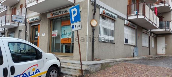 ufficio in vendita a Lessolo